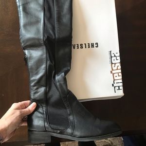 Black knee boots, size 8